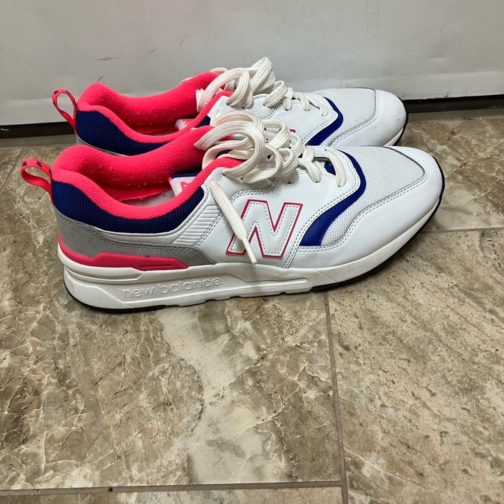 New Balance 997H Sneakers white pink and blue color